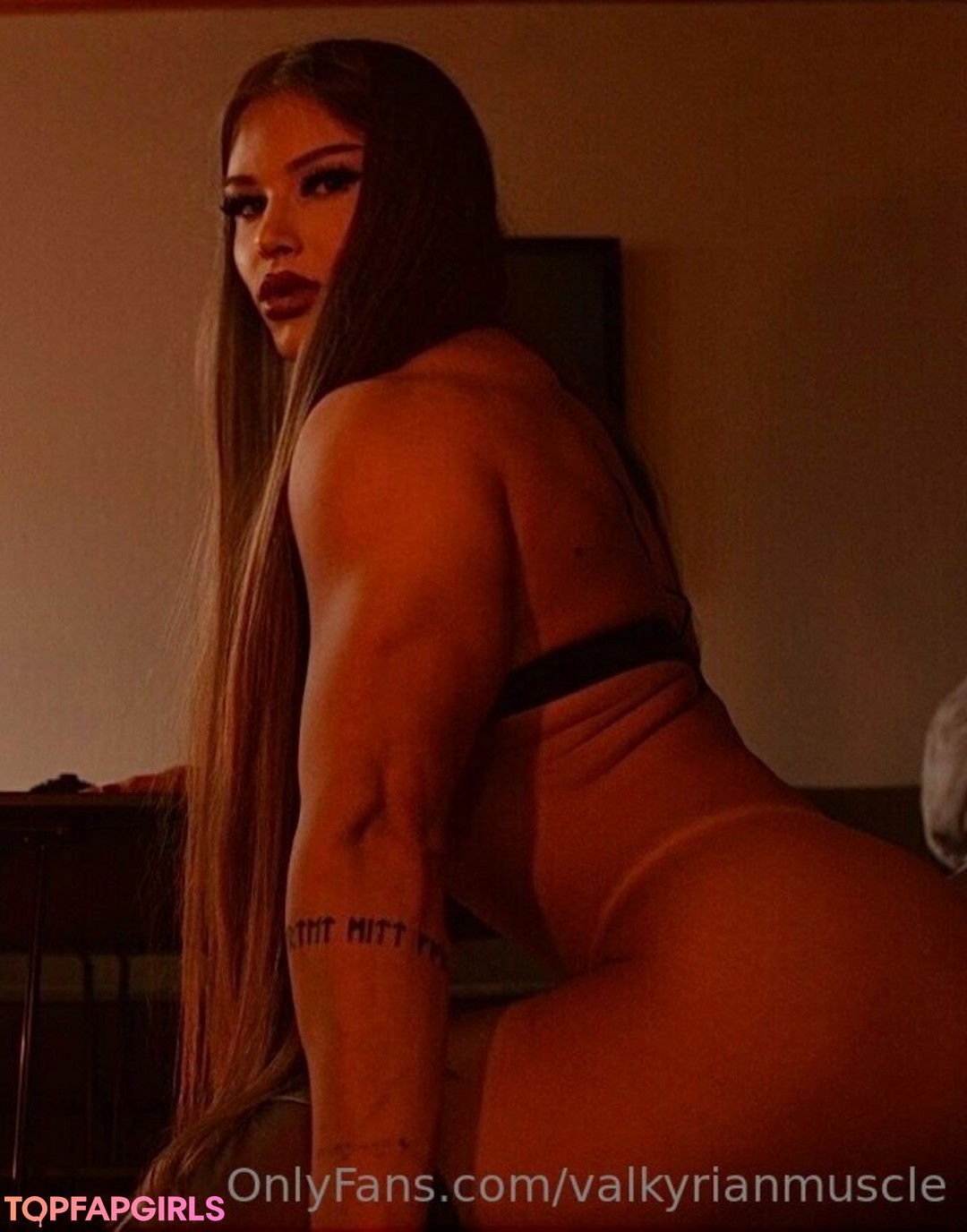 Foto di nudo di fuga di OnlyFans di Valkyrianmuscle #19 Foto di nudo di fuga di OnlyFans di Valkyrianmuscle #19
