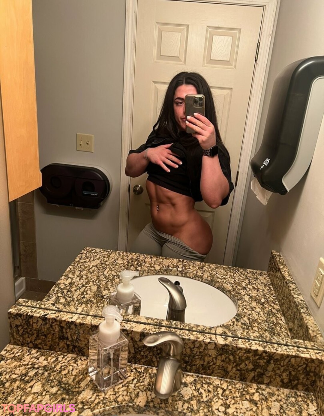 Foto di nudo di fuga di OnlyFans di Hunterhenderson #72 Foto di nudo di fuga di OnlyFans di Hunterhenderson #72