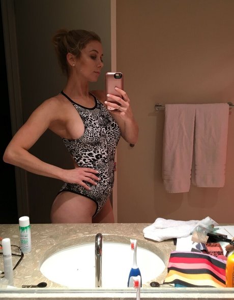 Iliza Shlesinger