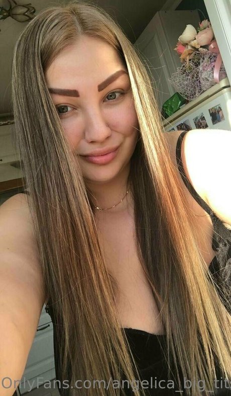 Angelicabigtits