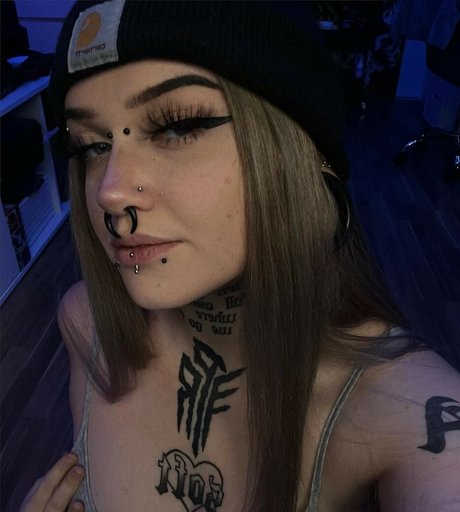Foto di nudo di fuga di OnlyFans di Ssmzh