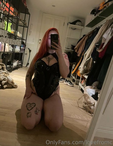 Foto di nudo di fuga di OnlyFans di Lovefromc