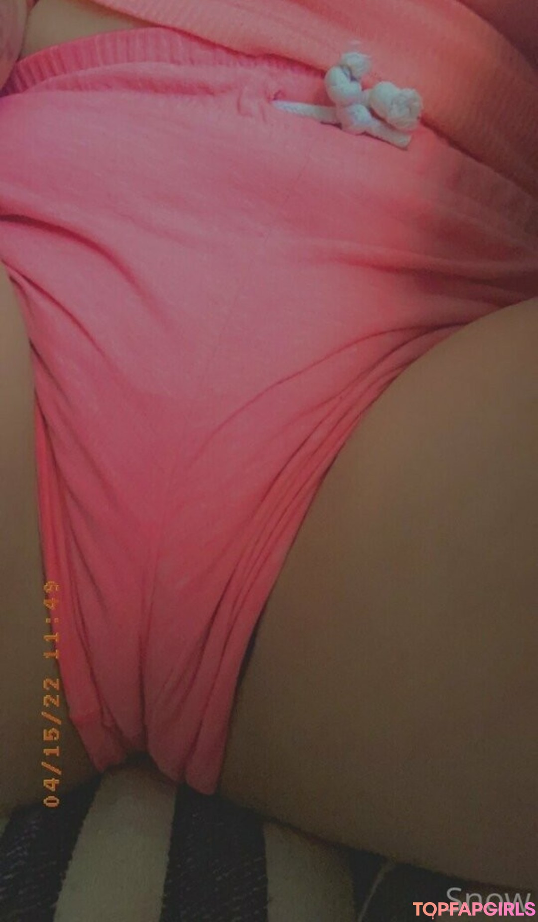 Foto di nudo di fuga di OnlyFans di Snowbunnygang420 #19 Foto di nudo di fuga di OnlyFans di Snowbunnygang420 #19