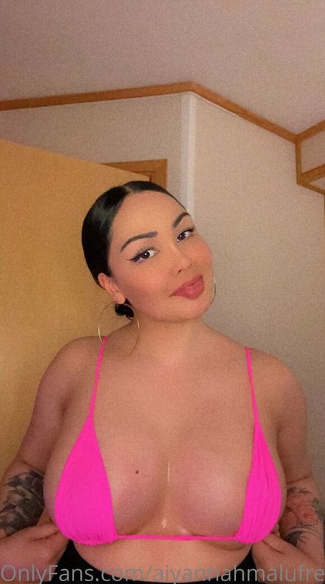 Foto di nudo di fuga di OnlyFans di Aiyannahmalufree