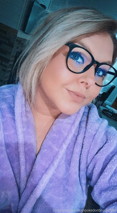 Foto di nudo di fuga di OnlyFans di Xxxhookedonbrookefree