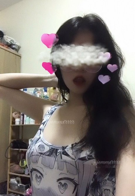 Foto di nudo di fuga di OnlyFans di Jemmxrrrr