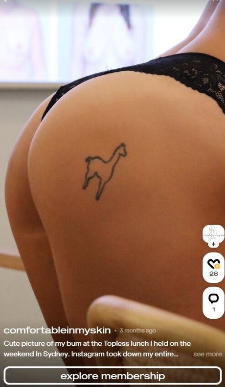Foto di nudo di fuga di OnlyFans di Comfortableinmyskin