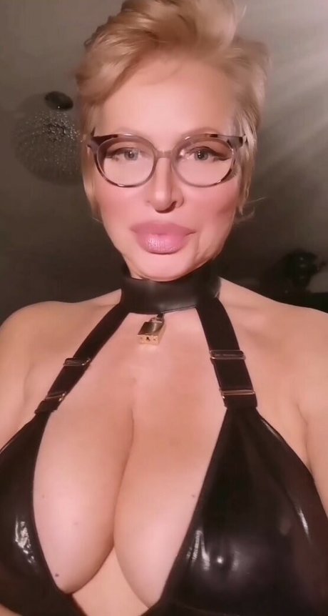 Foto di nudo di fuga di OnlyFans di Cheri Lady