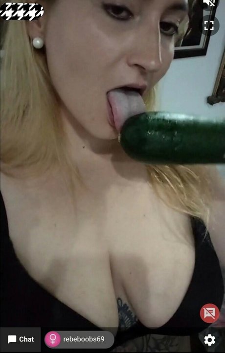 RebeBoobs69