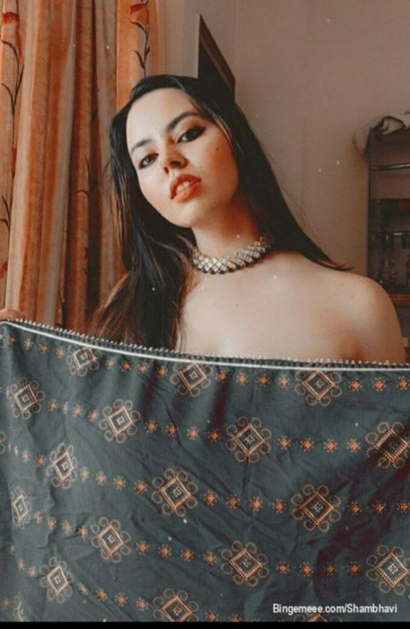 Foto di nudo di fuga di OnlyFans di Shambhavi Sharma