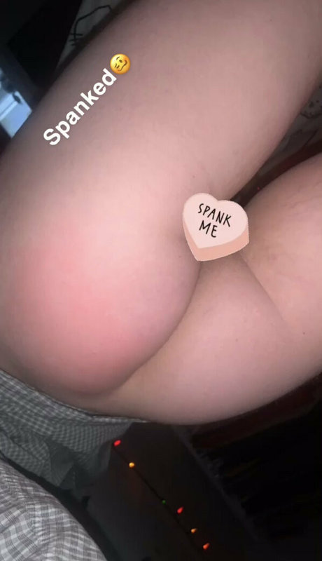 Foto di nudo di fuga di OnlyFans di Auraflowersfree