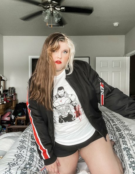 Foto di nudo di fuga di OnlyFans di Meg Kaylee