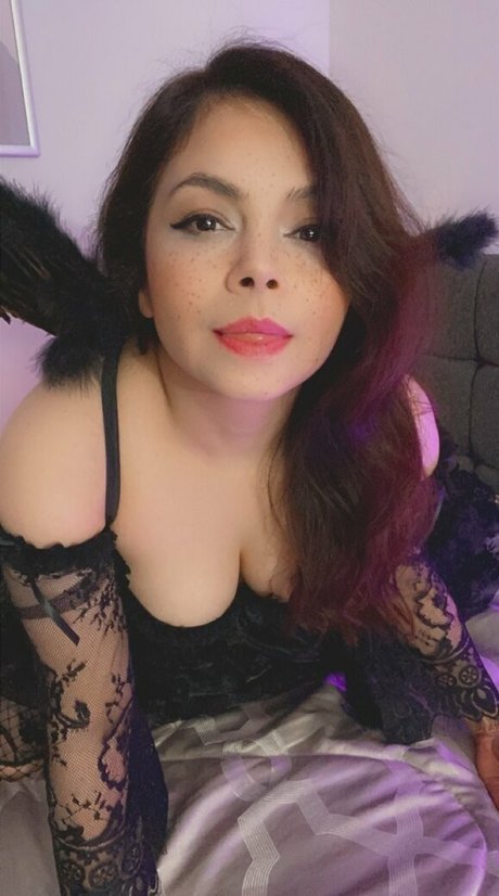 Foto di nudo di fuga di OnlyFans di Pikafue