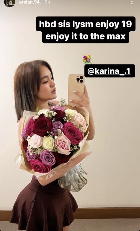 Foto di nudo di fuga di OnlyFans di Karina1