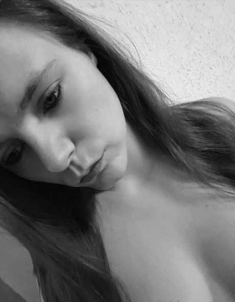 Foto di nudo di fuga di OnlyFans di Kimprivat