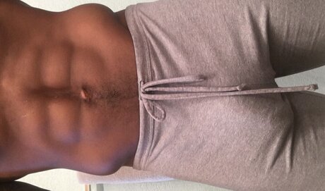 Foto di nudo di fuga di OnlyFans di Eazy