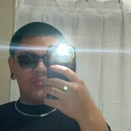 Yunglatino18