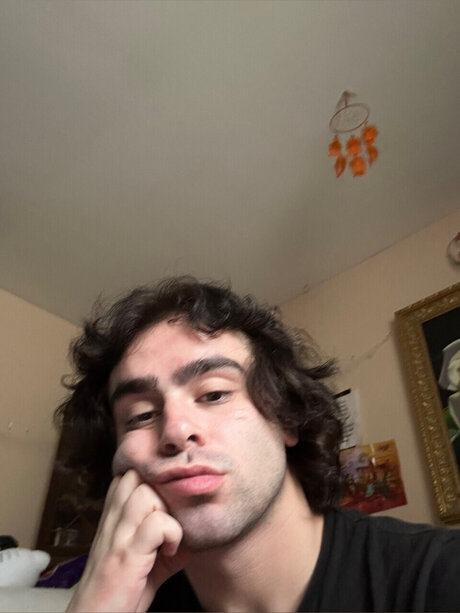 Foto di nudo di fuga di OnlyFans di 