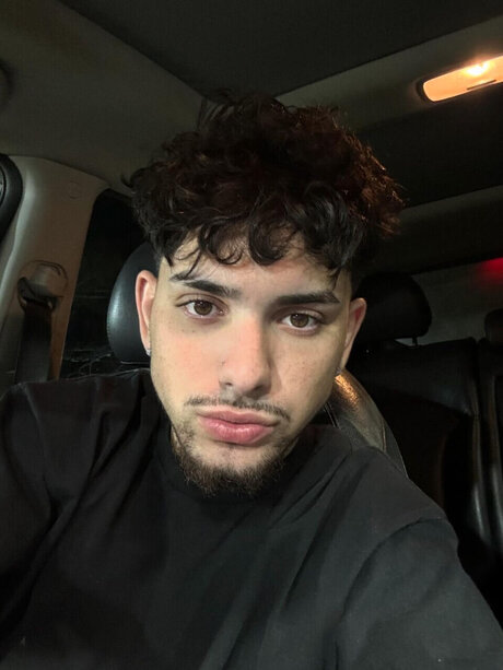 Foto di nudo di fuga di OnlyFans di Chris