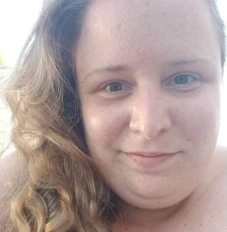 Foto di nudo di fuga di OnlyFans di Blonde Bbw