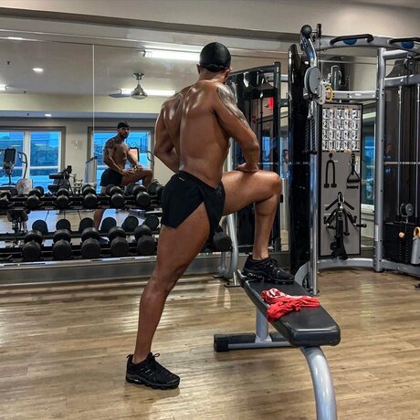 Foto di nudo di fuga di OnlyFans di Chase