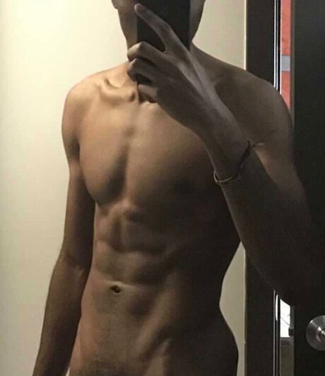 Foto di nudo di fuga di OnlyFans di Sage