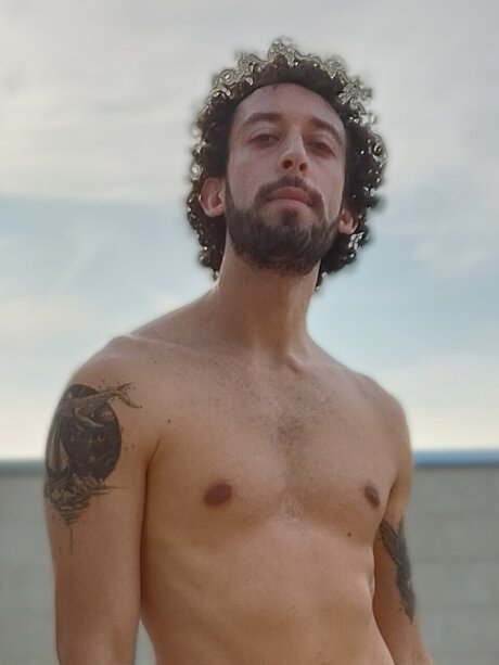 Foto di nudo di fuga di OnlyFans di Gustavo Torres