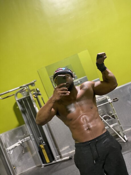 Foto di nudo di fuga di OnlyFans di Jondoe