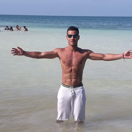 Foto di nudo di fuga di OnlyFans di Erick Prez