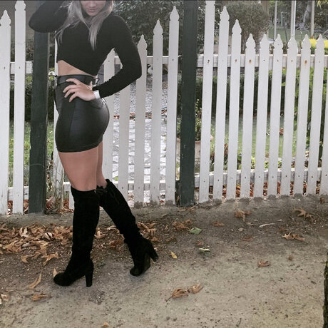 Foto di nudo di fuga di OnlyFans di Silent Hope