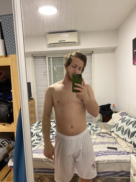 Foto di nudo di fuga di OnlyFans di Mfressh5