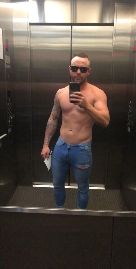 Foto di nudo di fuga di OnlyFans di Nate