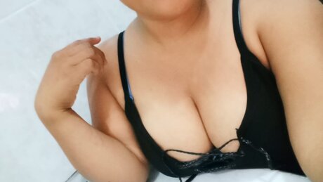 Foto di nudo di fuga di OnlyFans di 