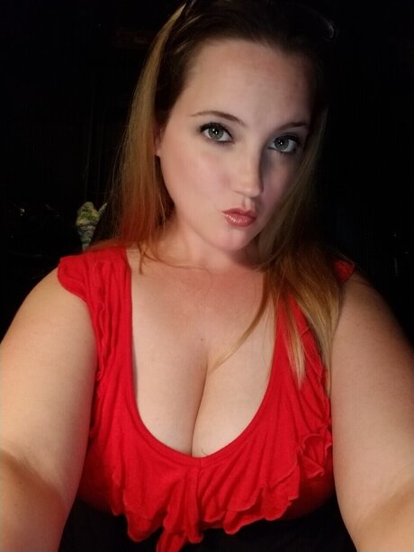 Foto di nudo di fuga di OnlyFans di Tink