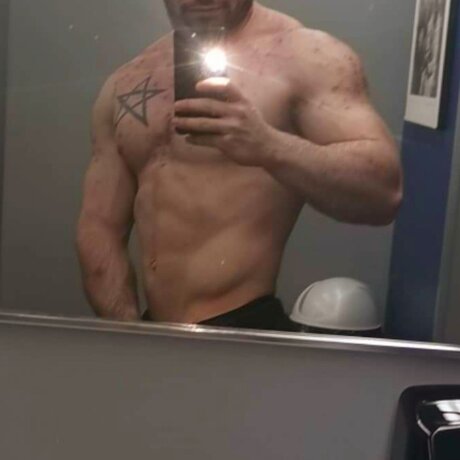 Foto di nudo di fuga di OnlyFans di Donkey Kong