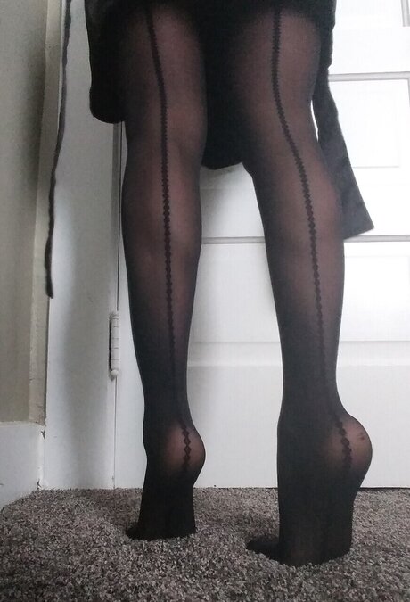 Foto di nudo di fuga di OnlyFans di Sofa Arerreh
