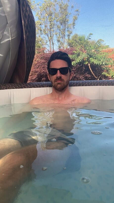 Foto di nudo di fuga di OnlyFans di Jack