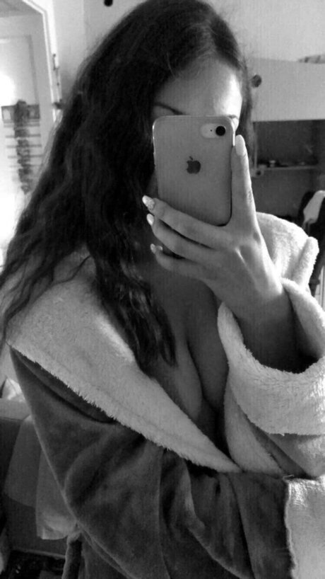 Foto di nudo di fuga di OnlyFans di Luna Olivia