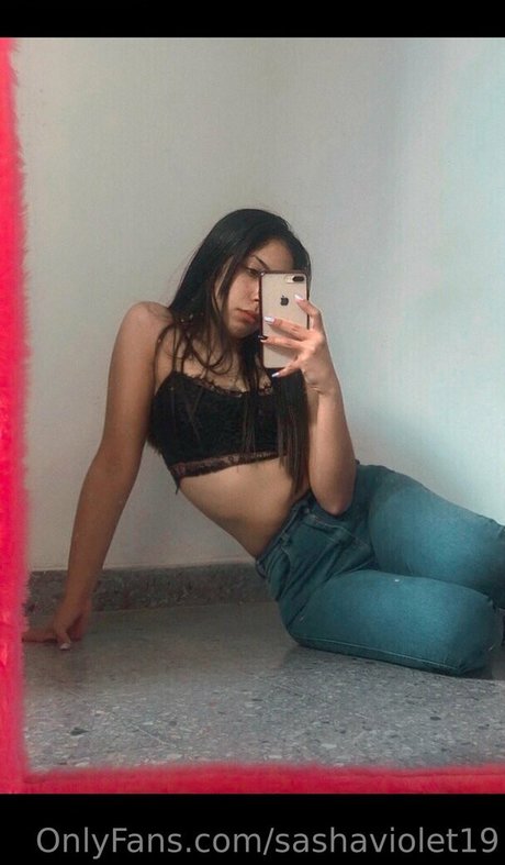 Sashaviolet19