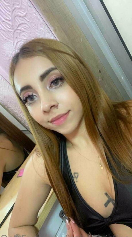 Foto di nudo di fuga di OnlyFans di Wendylove