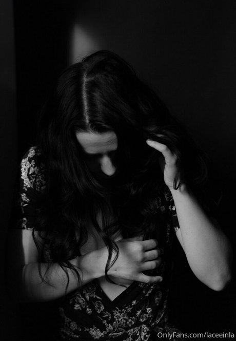 Foto di nudo di fuga di OnlyFans di Laceeinla