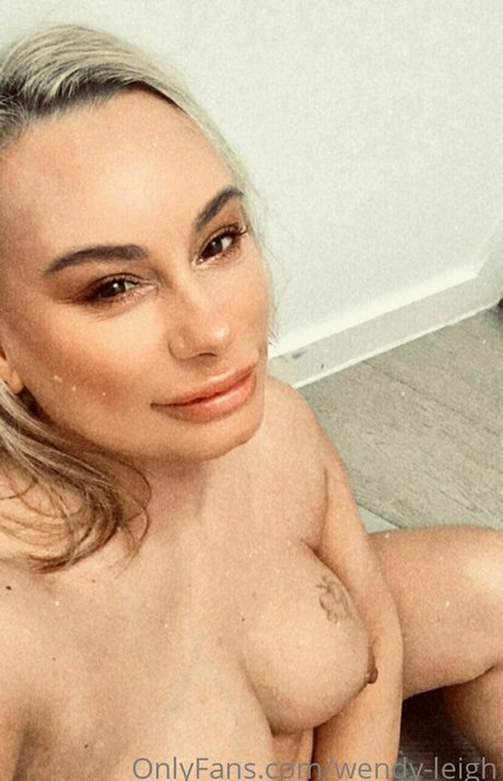 Foto di nudo di fuga di OnlyFans di Wendyleigh