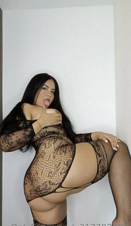 Foto di nudo di fuga di OnlyFans di Piarosexxx