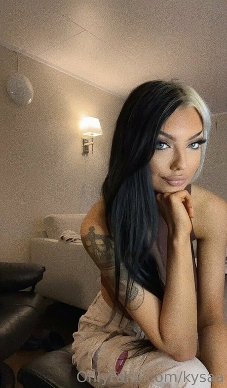 Foto di nudo di fuga di OnlyFans di Kysaa