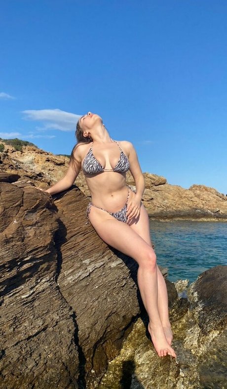 Foto di nudo di fuga di OnlyFans di Dia Kravts
