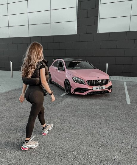 Xavia Brooke