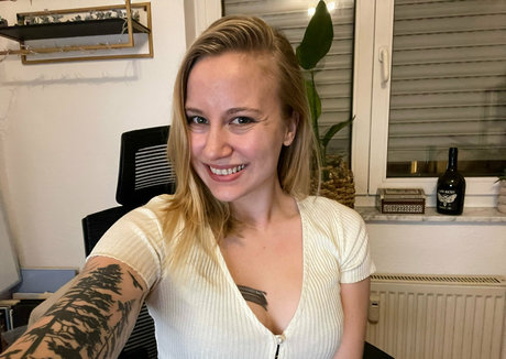 Foto di nudo di fuga di OnlyFans di Mariehardon