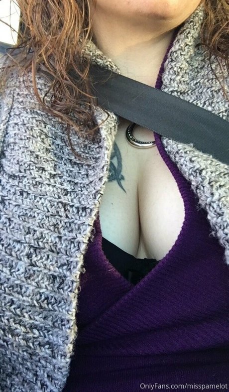 Foto di nudo di fuga di OnlyFans di Misspamelot