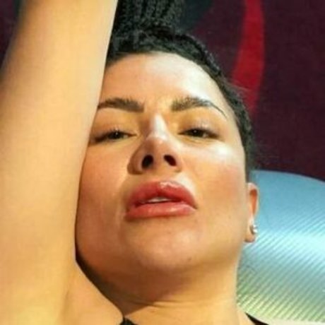 Foto di nudo di fuga di OnlyFans di Fernanda Lily Amaya