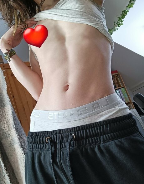 Foto di nudo di fuga di OnlyFans di Yonamlem